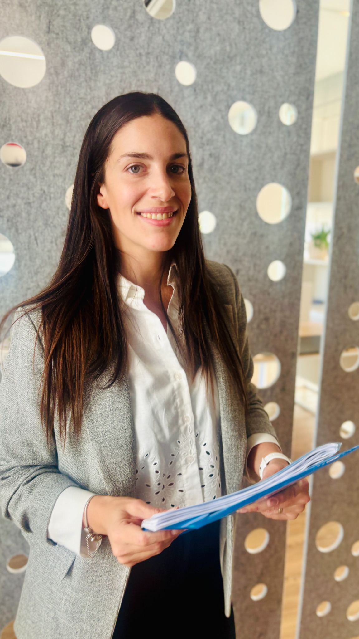 Stefanía Manzur, Estudio Cromo